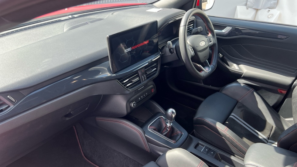 Ford Focus ST 2.3 EcoBoost ST 5dr Petrol Hatchback - Image 9