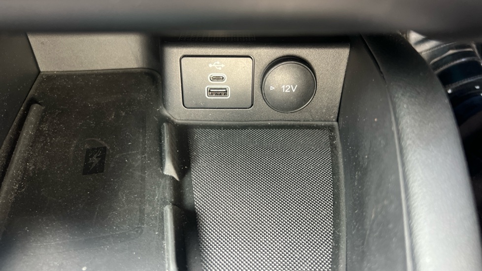 Ford Focus ST 2.3 EcoBoost ST 5dr Petrol Hatchback - Image 31