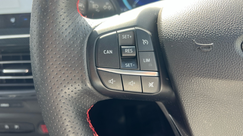 Ford Focus ST 2.3 EcoBoost ST 5dr Petrol Hatchback - Image 34