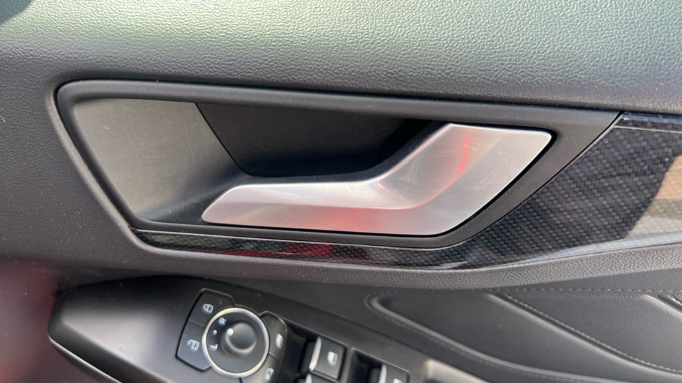 Ford Focus ST 2.3 EcoBoost ST 5dr Petrol Hatchback - Image 39