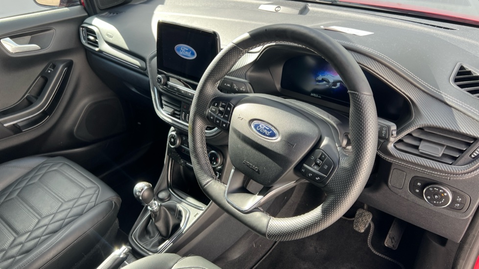 Ford Puma 1.0 EcoBoost Hybrid mHEV 155 ST-Line Vignale 5dr Petrol Hatchback - Image 11