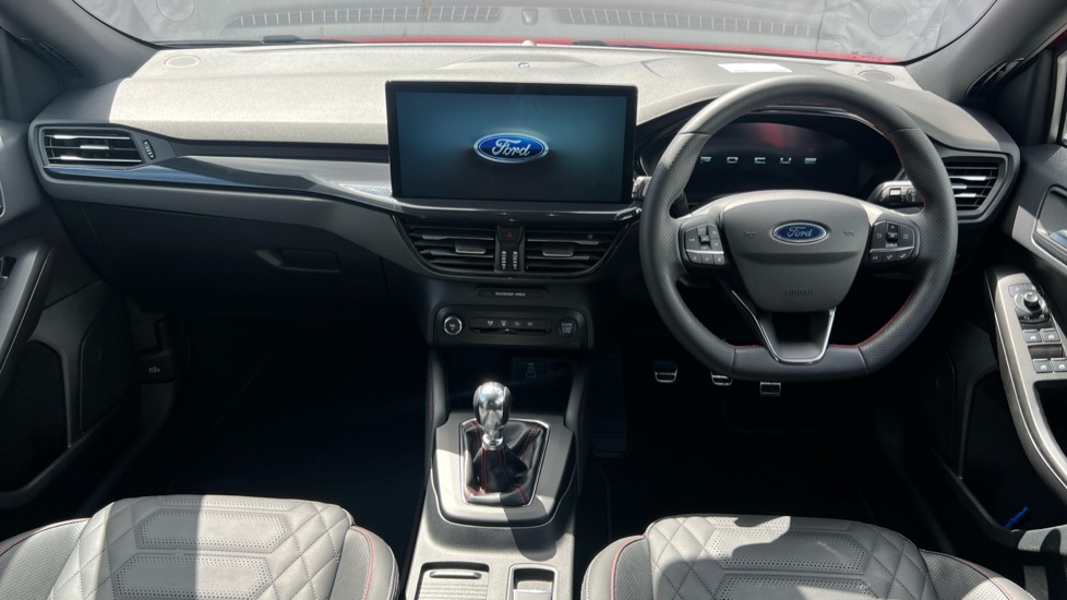 Ford Focus 1.0 EcoBoost Hybrid mHEV ST-Line X 5dr Petrol Hatchback - Image 10