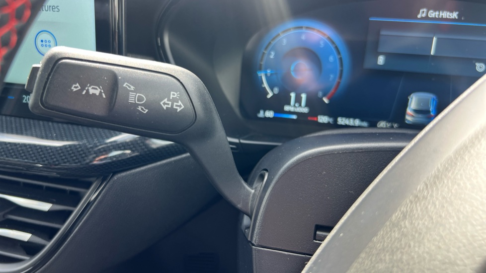 Ford Focus 1.0 EcoBoost Hybrid mHEV ST-Line X 5dr Petrol Hatchback - Image 36