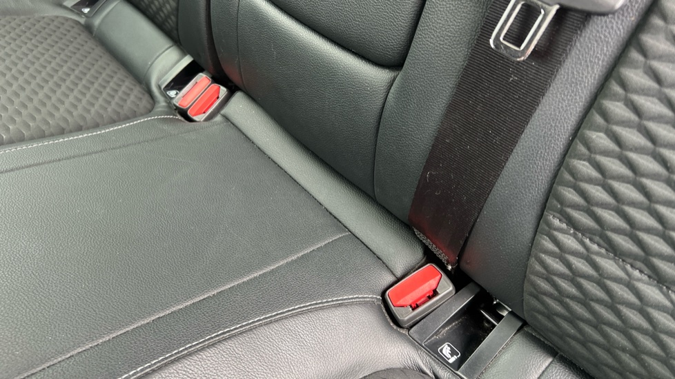 Ford Focus 1.0 EcoBoost 125 Titanium X 5dr Petrol Hatchback - Image 17