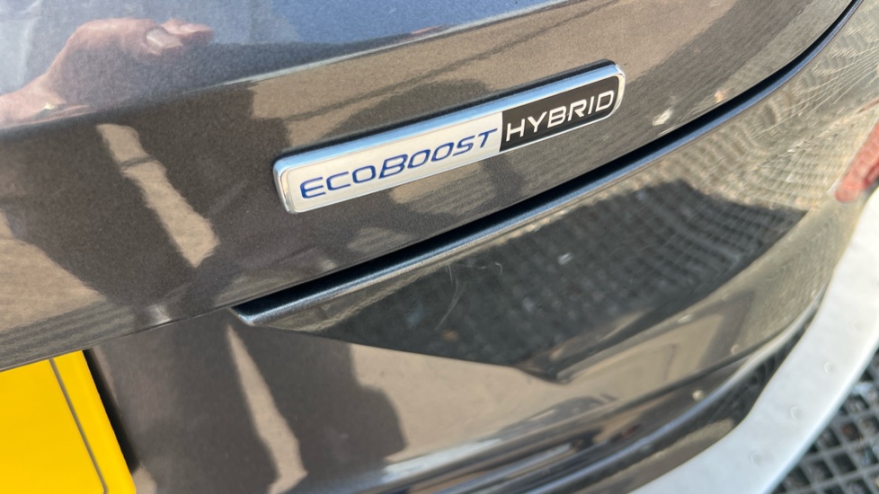 Ford Puma 1.0 EcoBoost Hybrid mHEV 155 ST-Line Vignale 5dr Petrol Hatchback - Image 41