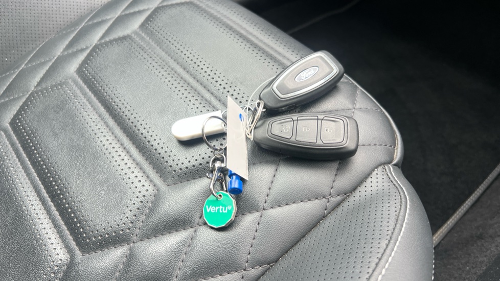 Ford Focus 1.0 EcoBoost Hybrid mHEV Titanium X 5dr Petrol Hatchback - Image 20