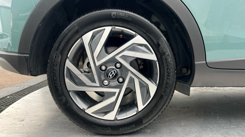 Hyundai BAYON 1.0 TGDi Advance 5dr Petrol Hatchback - Image 7
