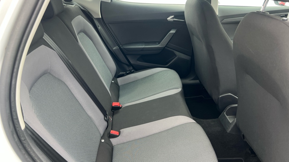 SEAT Arona 1.0 TSI SE Technology [EZ] 5dr Petrol Hatchback - Image 16