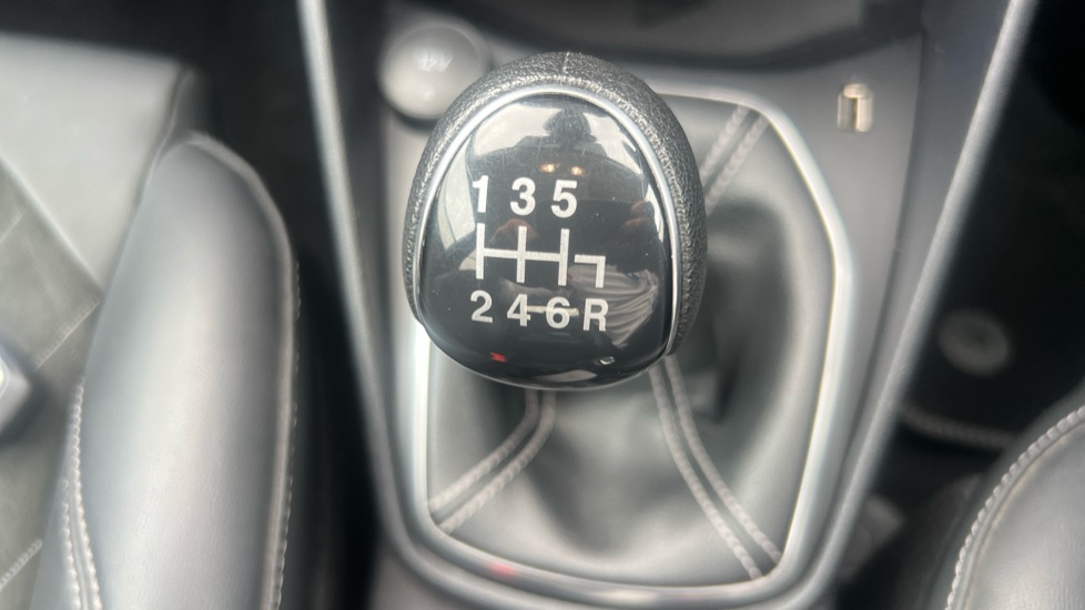 Ford Fiesta 1.0 EcoBoost Hbd mHEV 125 Titanium X 5dr Petrol Hatchback - Image 33