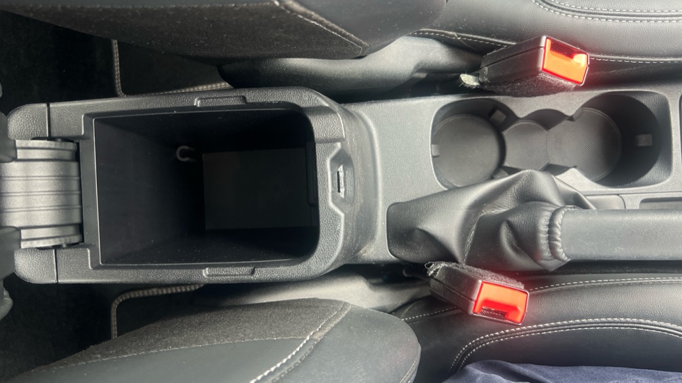 Ford Fiesta 1.0 EcoBoost Hbd mHEV 125 Titanium X 5dr Petrol Hatchback - Image 36