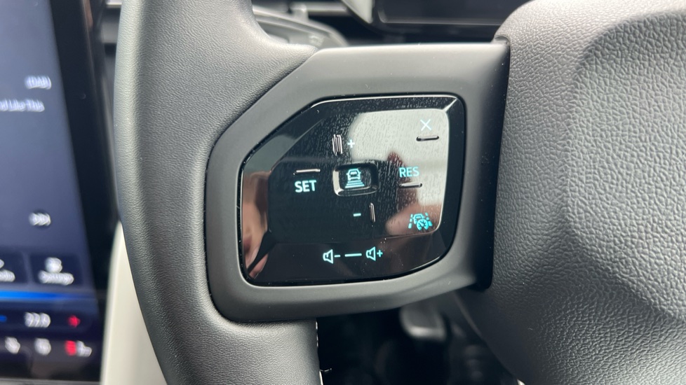 Ford Explorer 210kW Premium 77kWh 5dr Auto Electric Estate - Image 33