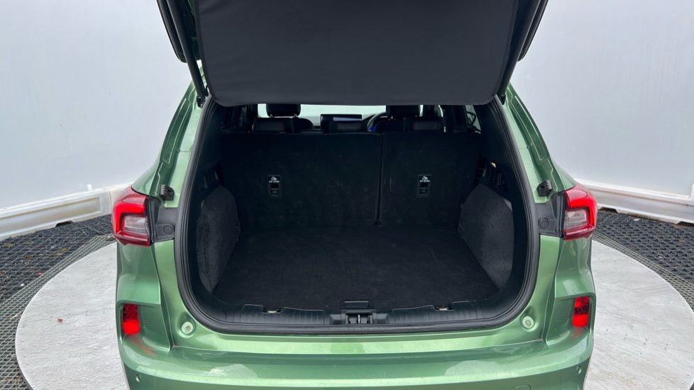 Ford Kuga 2.5 PHEV ST-Line X 5dr CVT Estate - Image 4