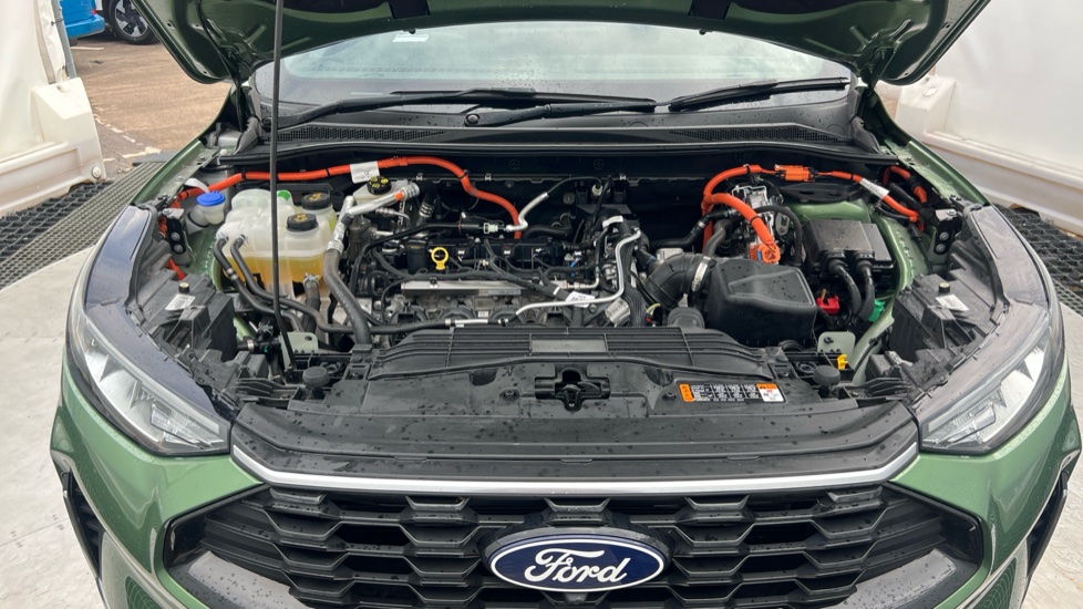 Ford Kuga 2.5 PHEV ST-Line X 5dr CVT Estate - Image 8