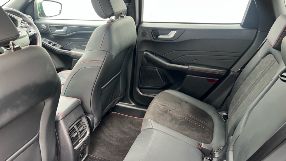 Ford Kuga 2.5 PHEV ST-Line X 5dr CVT Estate - Image 16