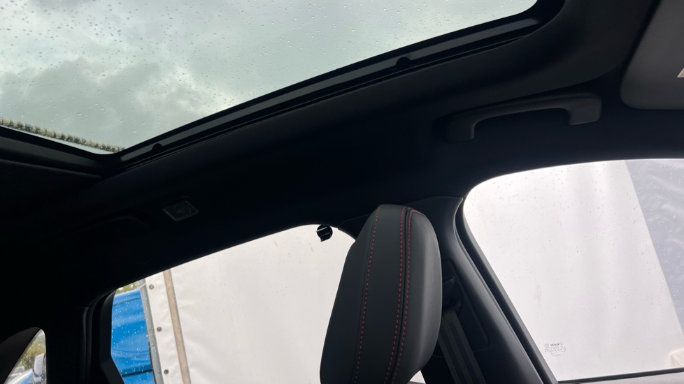 Ford Kuga 2.5 PHEV ST-Line X 5dr CVT Estate - Image 34
