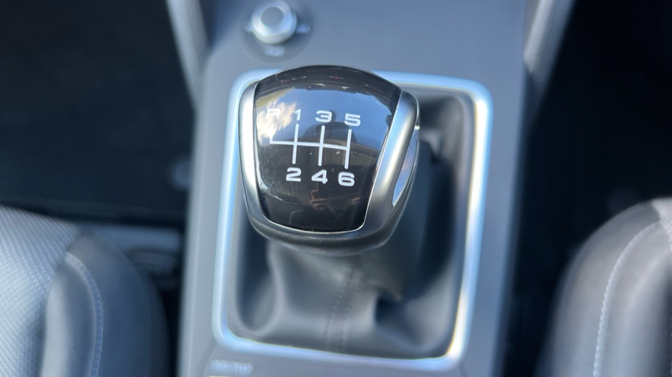 Audi Q2 30 TFSI Sport 5dr Petrol Estate - Image 32
