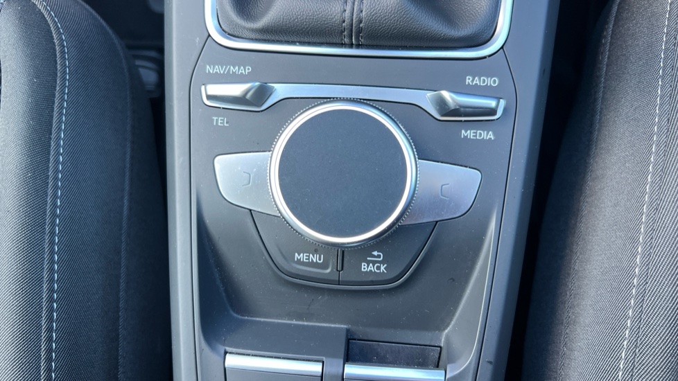 Audi Q2 30 TFSI Sport 5dr Petrol Estate - Image 34