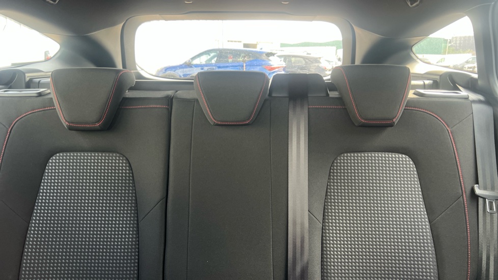 Ford Focus 1.0 EcoBoost ST-Line 5dr Petrol Estate - Image 15