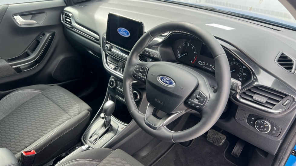 Ford Puma 1.0 EcoBoost Hybrid mHEV Titanium 5dr DCT Petrol Hatchback - Image 11