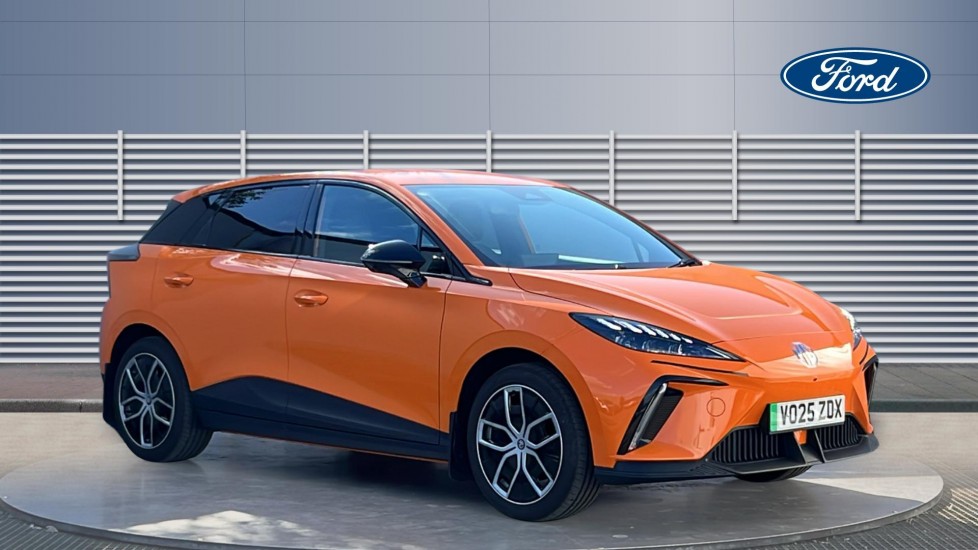 MG MG4 150kW Trophy EV Long Range 64kWh 5dr Auto Electric Hatchback - Image 1
