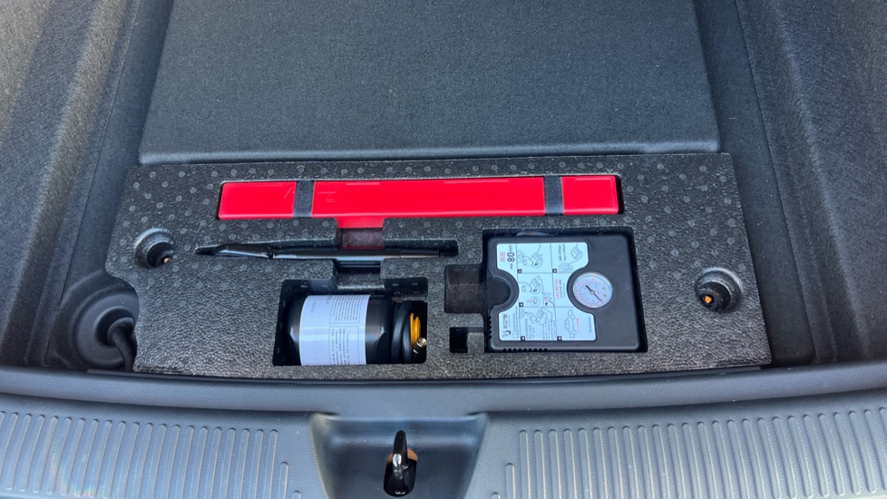 MG MG4 150kW Trophy EV Long Range 64kWh 5dr Auto Electric Hatchback - Image 37