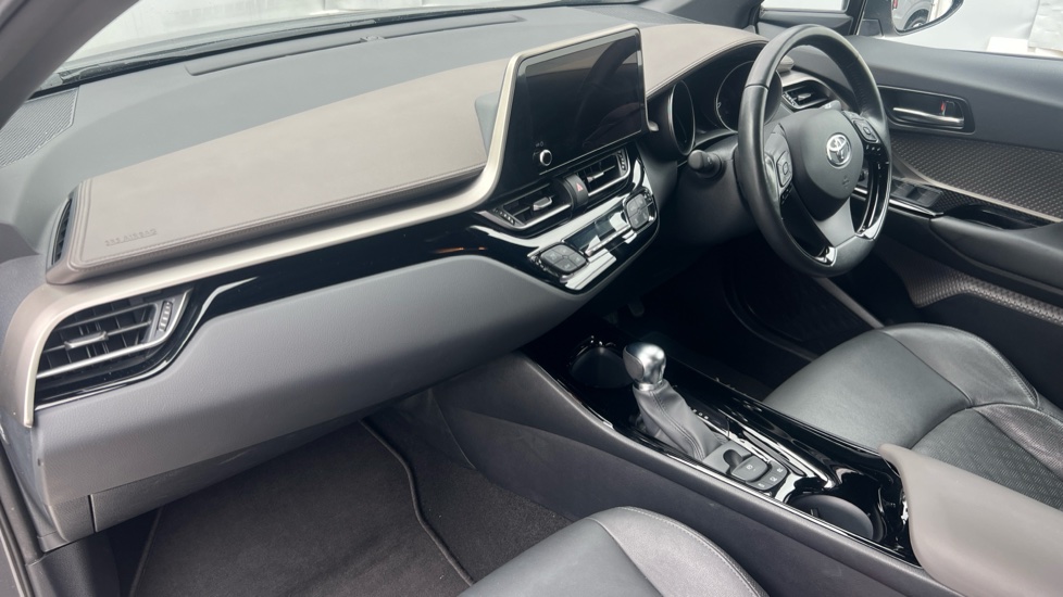 Toyota C-HR 1.8 Hybrid Excel 5dr CVT Hybrid Hatchback - Image 9