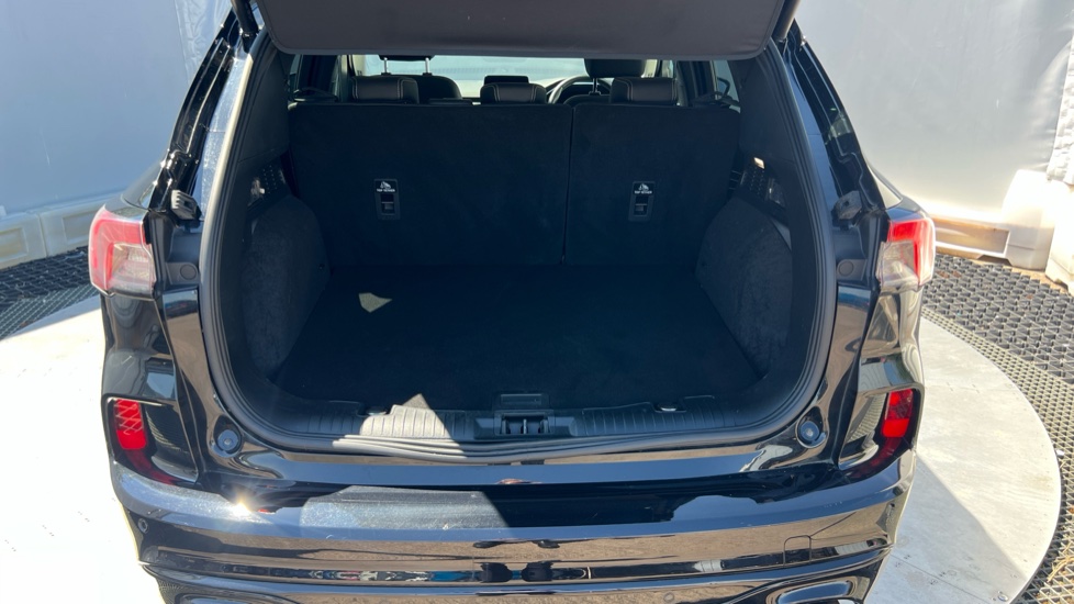 Ford Kuga 2.5 FHEV Vignale 5dr CVT Hybrid Estate - Image 4