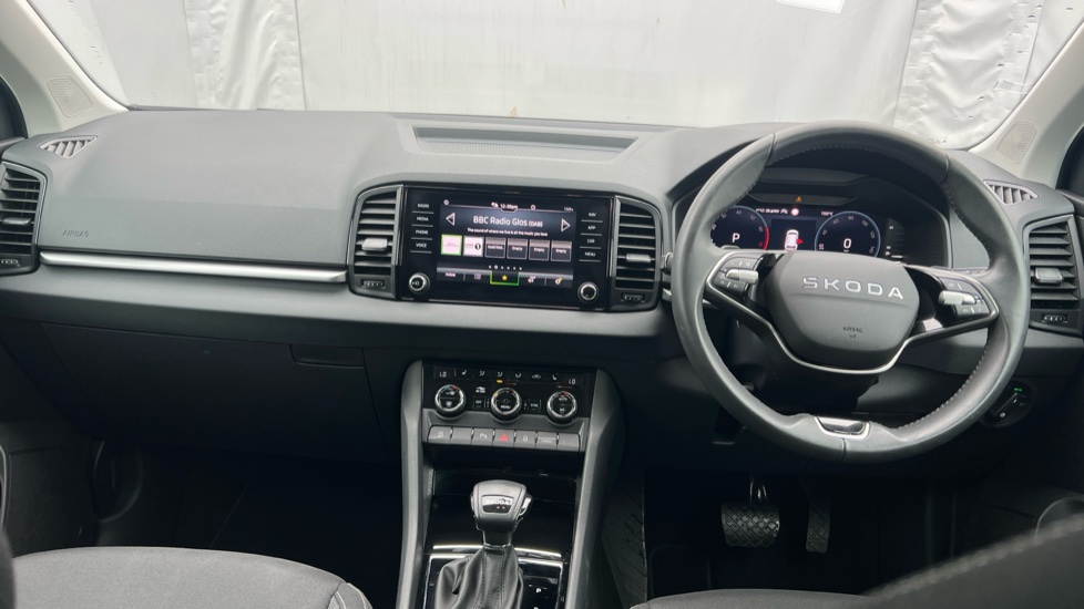 Skoda Karoq 1.5 TSI SE Edition 5dr DSG Petrol Estate - Image 10