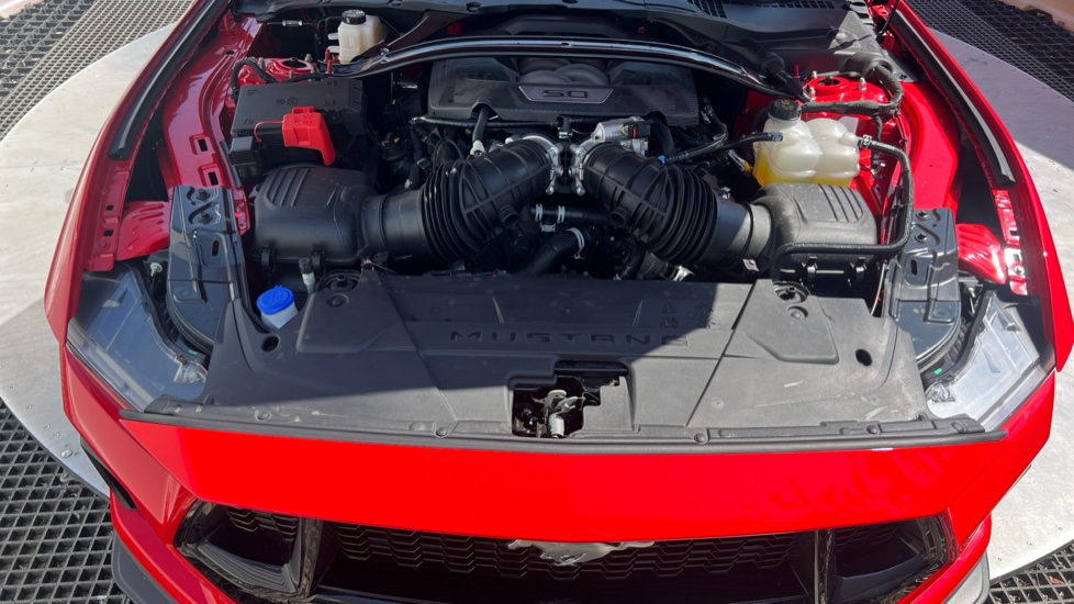 Ford Mustang 5.0 V8 GT 2dr Auto Petrol Convertible - Image 8