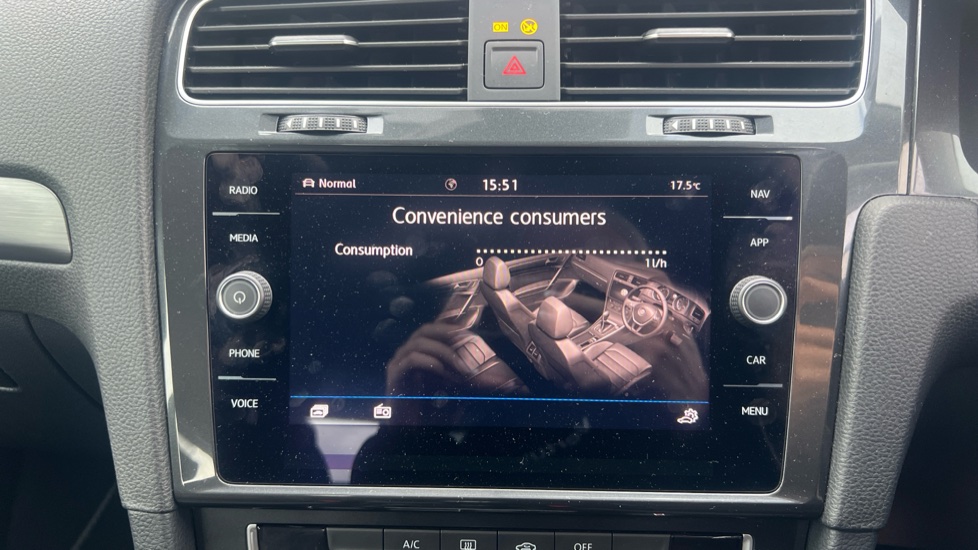 Volkswagen Golf 1.5 TSI EVO SE [Nav] 5dr Petrol Hatchback - Image 12