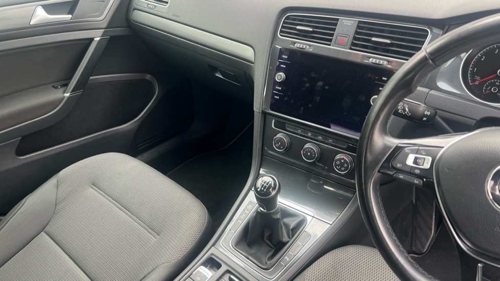 Volkswagen Golf 1.5 TSI EVO SE [Nav] 5dr Petrol Hatchback - Image 14