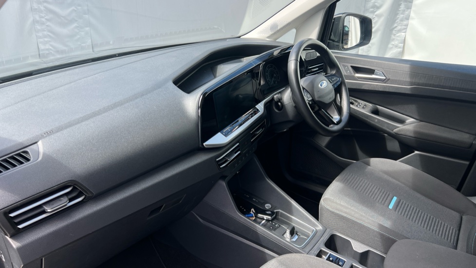 Ford Tourneo Connect 2.0 EcoBlue Active 5dr Auto Diesel Estate - Image 9