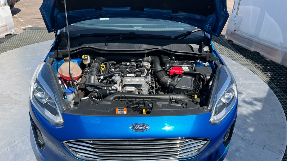 Ford Fiesta 1.0 EcoBoost Titanium 5dr Petrol Hatchback - Image 8