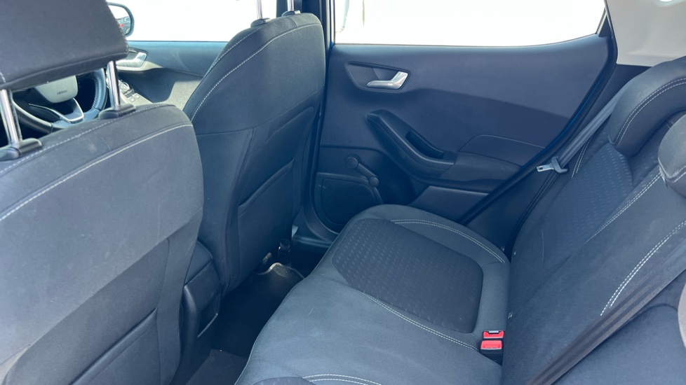 Ford Fiesta 1.0 EcoBoost Titanium 5dr Petrol Hatchback - Image 16