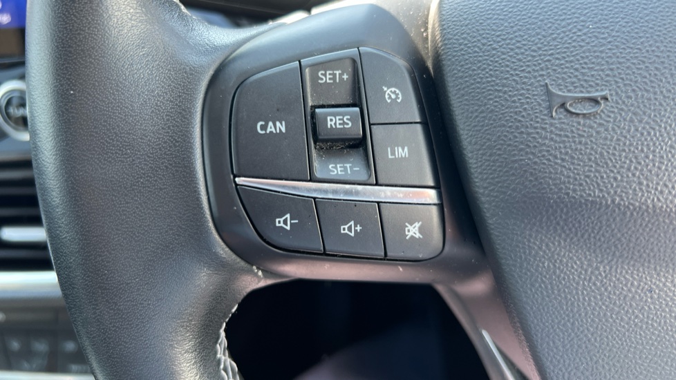 Ford Fiesta 1.0 EcoBoost Titanium 5dr Petrol Hatchback - Image 31