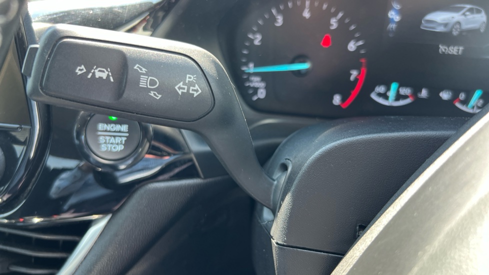 Ford Fiesta 1.0 EcoBoost Titanium 5dr Petrol Hatchback - Image 33