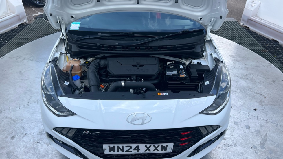 Hyundai i10 1.0 T-GDi N Line 5dr Petrol Hatchback - Image 8