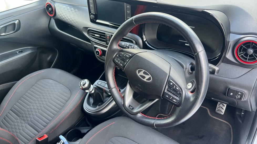 Hyundai i10 1.0 T-GDi N Line 5dr Petrol Hatchback - Image 11