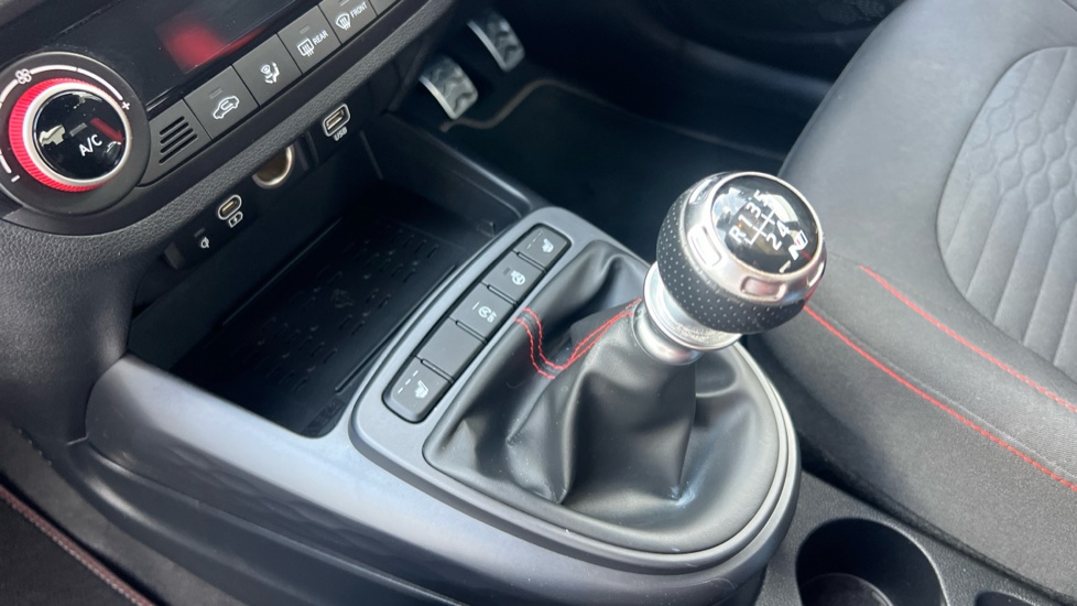 Hyundai i10 1.0 T-GDi N Line 5dr Petrol Hatchback - Image 13