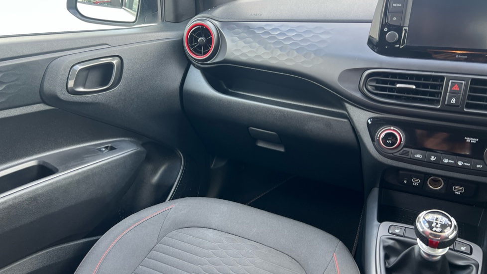 Hyundai i10 1.0 T-GDi N Line 5dr Petrol Hatchback - Image 14