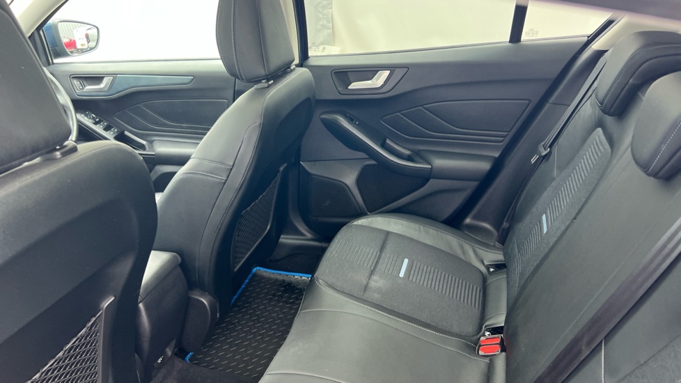 Ford Focus 1.5 EcoBlue 120 Active X Edition 5dr Auto Diesel Hatchback - Image 16