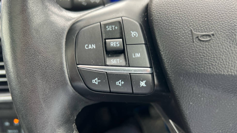 Ford Focus 1.5 EcoBlue 120 Active X Edition 5dr Auto Diesel Hatchback - Image 36