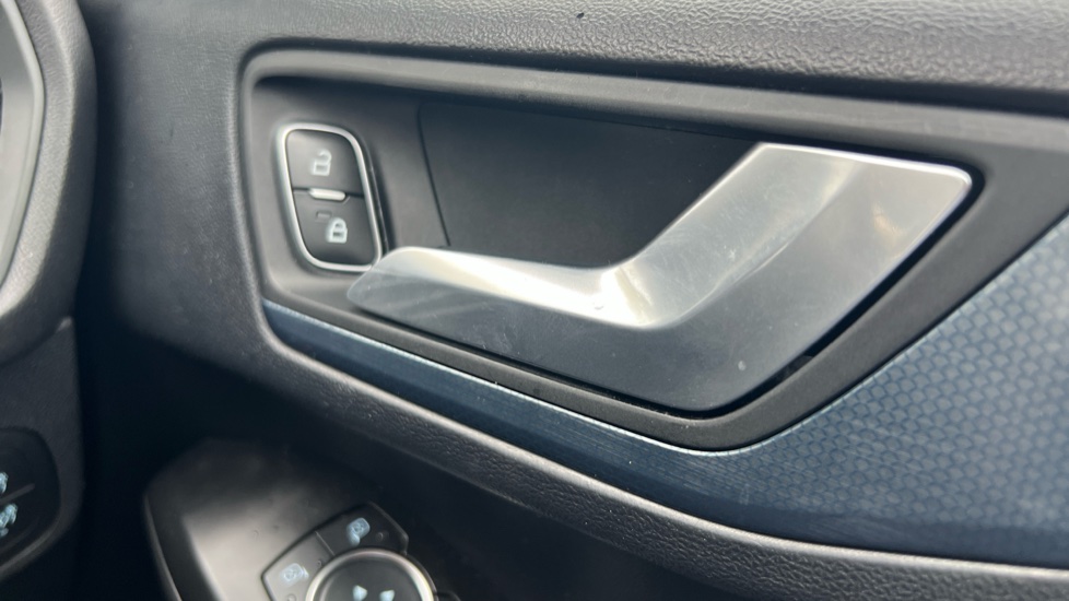 Ford Focus 1.5 EcoBlue 120 Active X Edition 5dr Auto Diesel Hatchback - Image 41