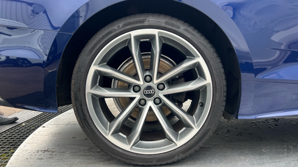 Audi A5 40 TFSI 204 S Line 2dr S Tronic Petrol Coupe - Image 7