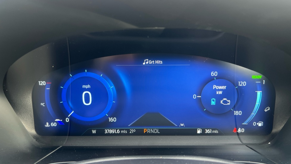 Ford Kuga 2.5 FHEV ST-Line Edition 5dr CVT Hybrid Estate - Image 18