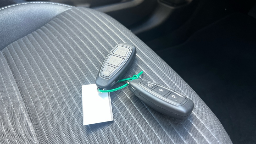 MG ZS 1.0T GDi Exclusive 5dr DCT Petrol Hatchback - Image 20
