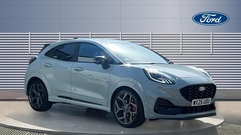 Ford Puma ST 1.0 EcoBoost Hybrid mHEV ST 5dr DCT Petrol Hatchback - Image 1