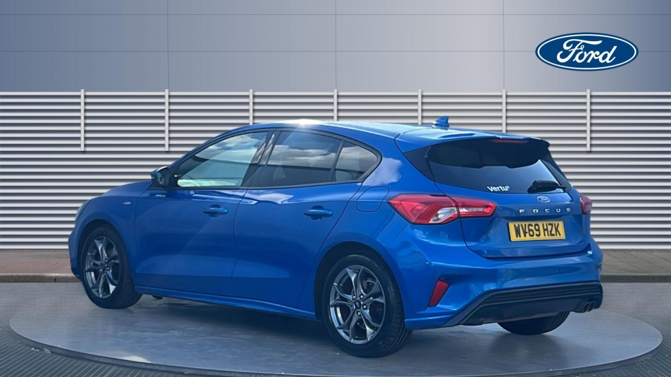 Ford Focus 1.5 EcoBoost 150 ST-Line 5dr Petrol Hatchback - Image 2