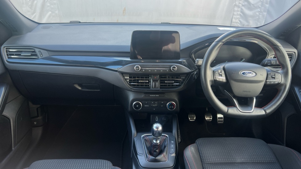 Ford Focus 1.5 EcoBoost 150 ST-Line 5dr Petrol Hatchback - Image 10