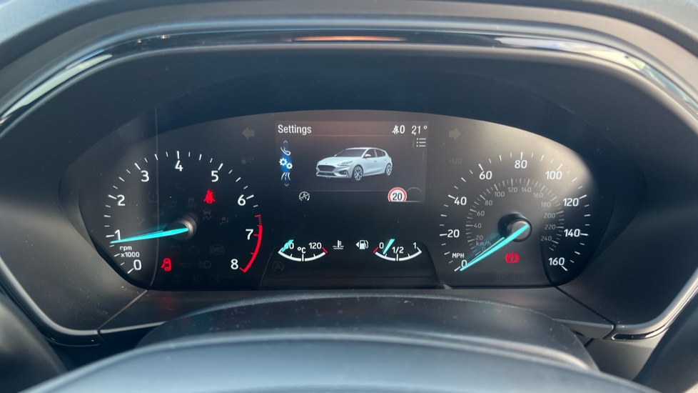 Ford Focus 1.5 EcoBoost 150 ST-Line 5dr Petrol Hatchback - Image 18